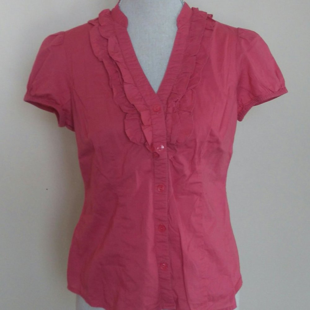 LOFT Ruffle Front Button-Up Top 6P EUC